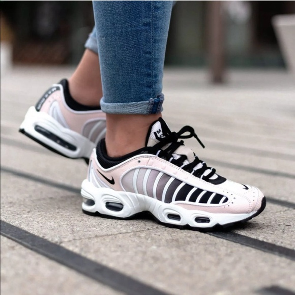 Nike Air Max Tailwind IV 4 Size 12 Pink CJ7976-603